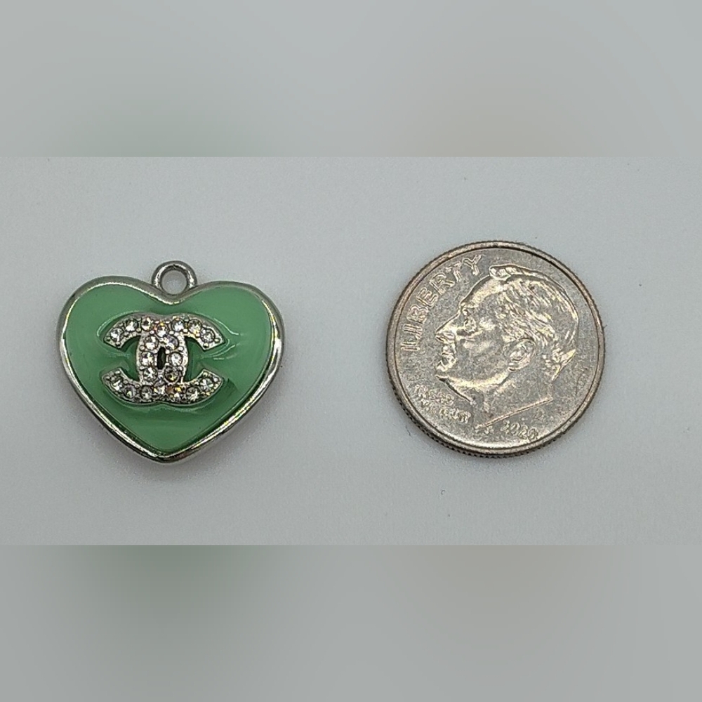 CHANEL 22C Cruise Green Resin Heart CC Charms Pair Silver Crystal Made France - Picture 7 of 7